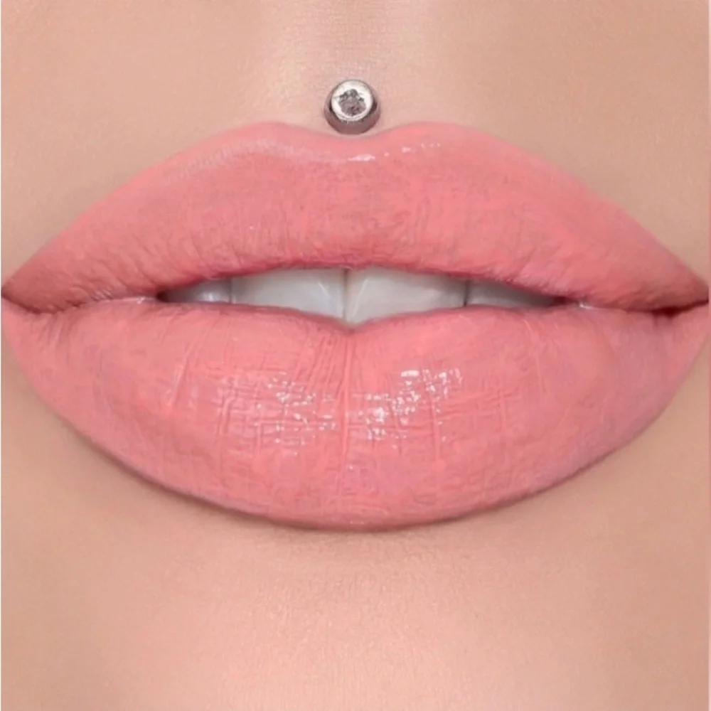 714 Pale Coral Jeffree Star Supreme Gloss | Brand New in Box | Authentic